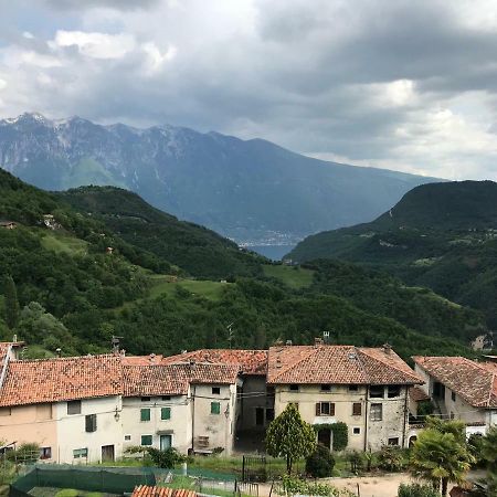 Casa Rustica - Appartamenti Pilati Tremosine Exterior foto